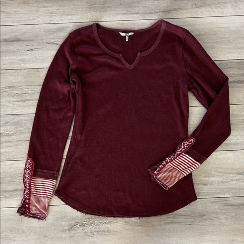 BKE pieced cuff burgundy thermal shirt size XL